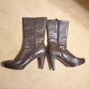 Women Size 10 Brown Heeled Boot